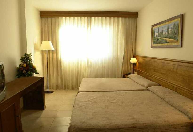 غرفة قياسية, Ohtels Cabogata