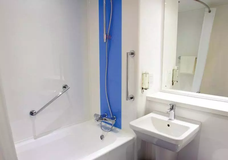 سوئیت کلاسیک, Pestana Tropico Ocean & City