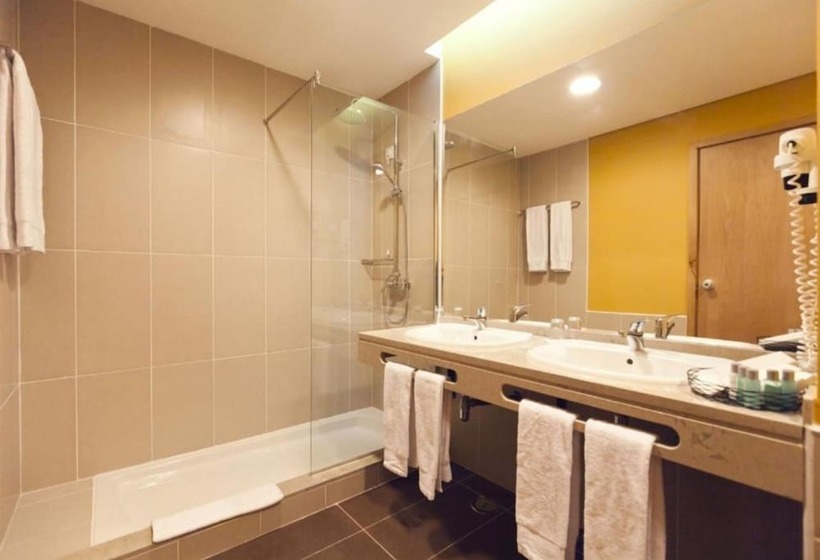 Люкс Классика, Pestana Tropico Ocean & City