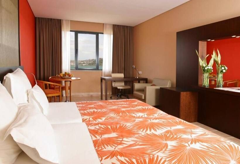 Люкс Классика, Pestana Tropico Ocean & City