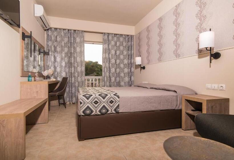 اتاق لوکس سه تخته, Petros