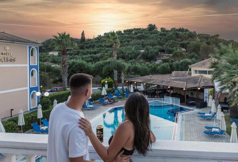 اتاق لوکس سه تخته, Petros