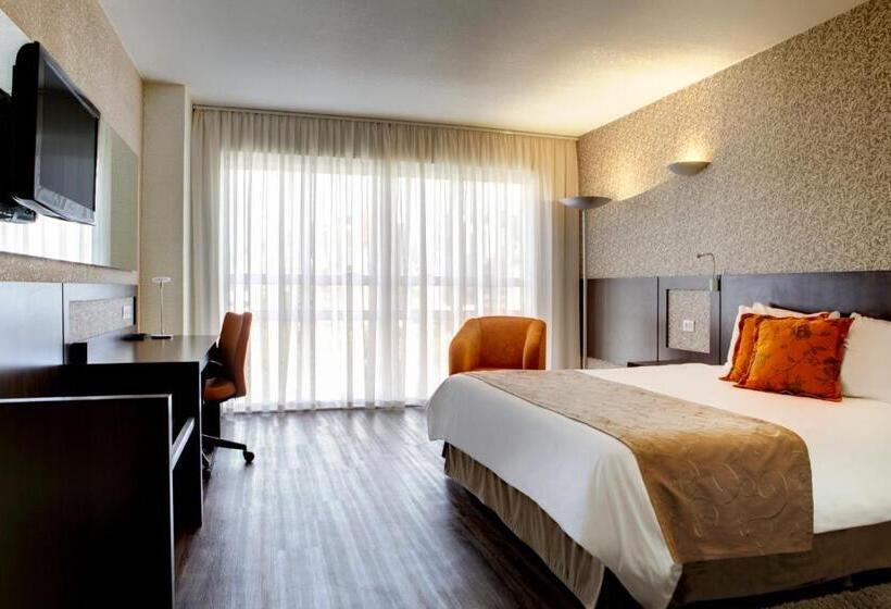 חדר דלוקס, Quality Hotel Curitiba