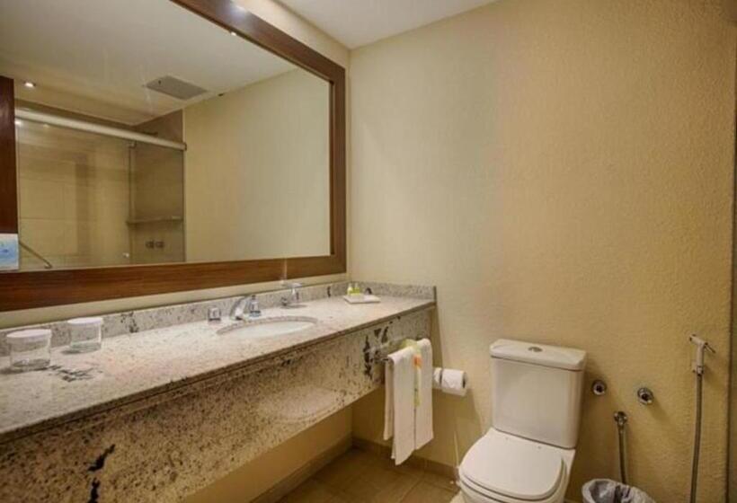 חדר דלוקס, Quality Hotel Curitiba