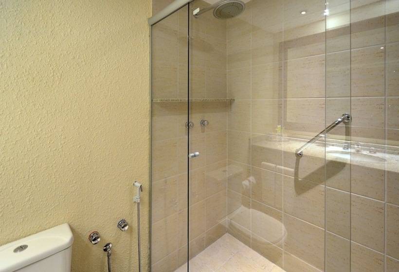 חדר ביזנס, Quality Hotel Curitiba