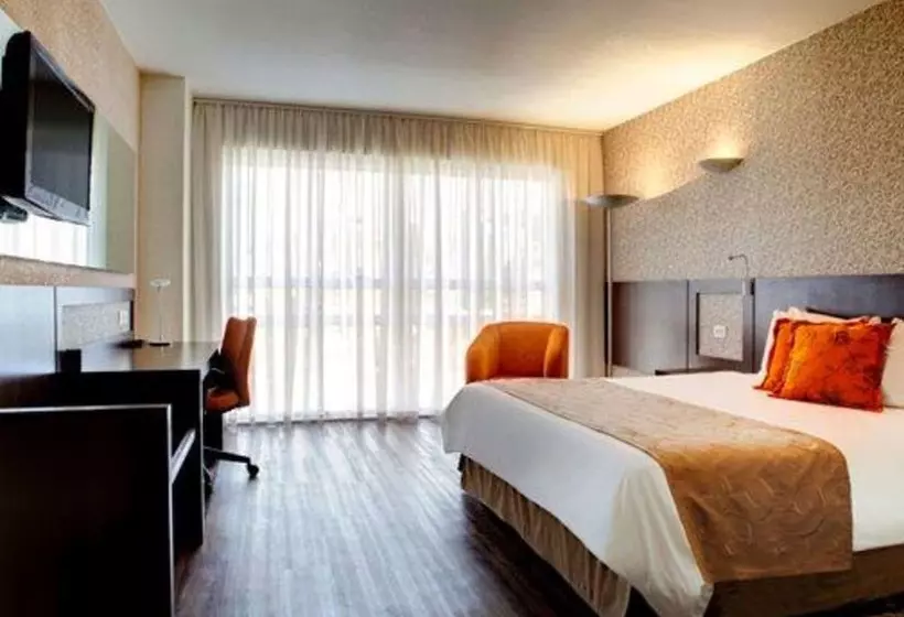 Deluxe-huone, Quality Hotel Curitiba