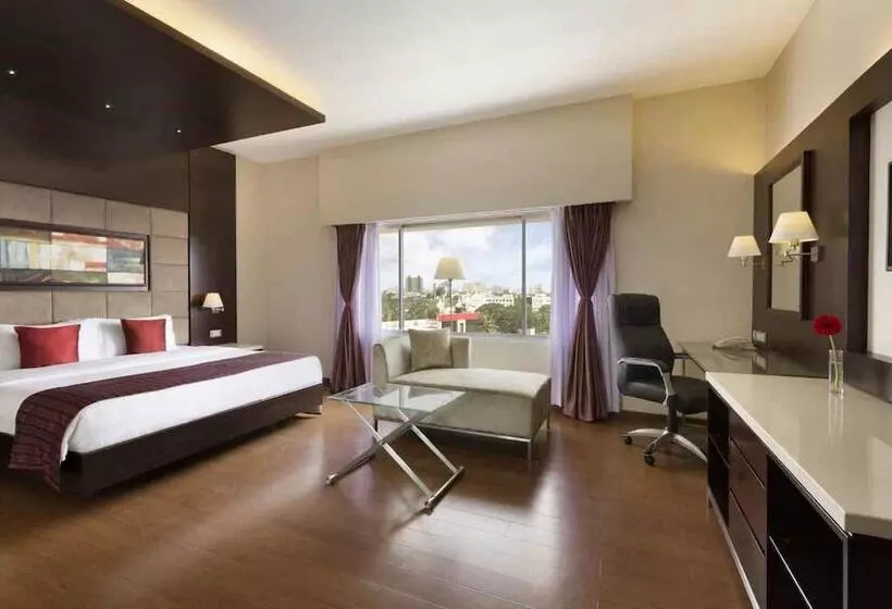 デラックスルーム, Ramada Chennai Egmore
