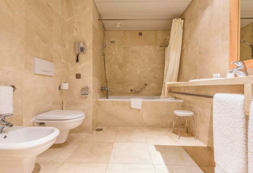 سوییت, Real Palacio