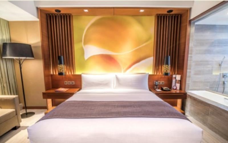 سوییت, Real Palacio