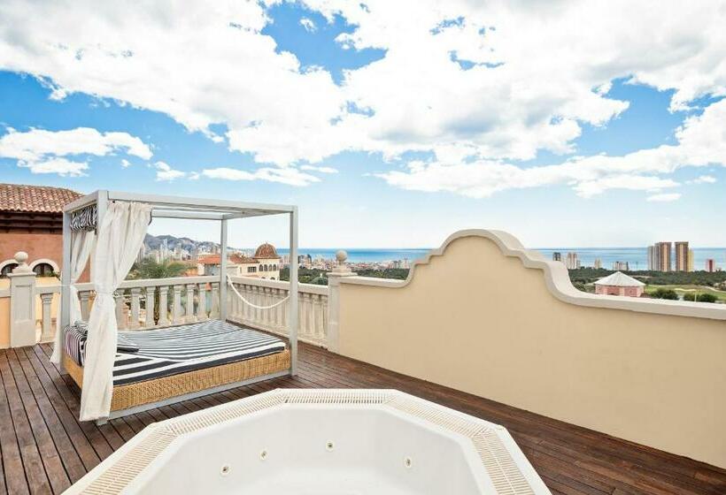 سوئیت پرزیدنت, The Level At Melia Villaitana