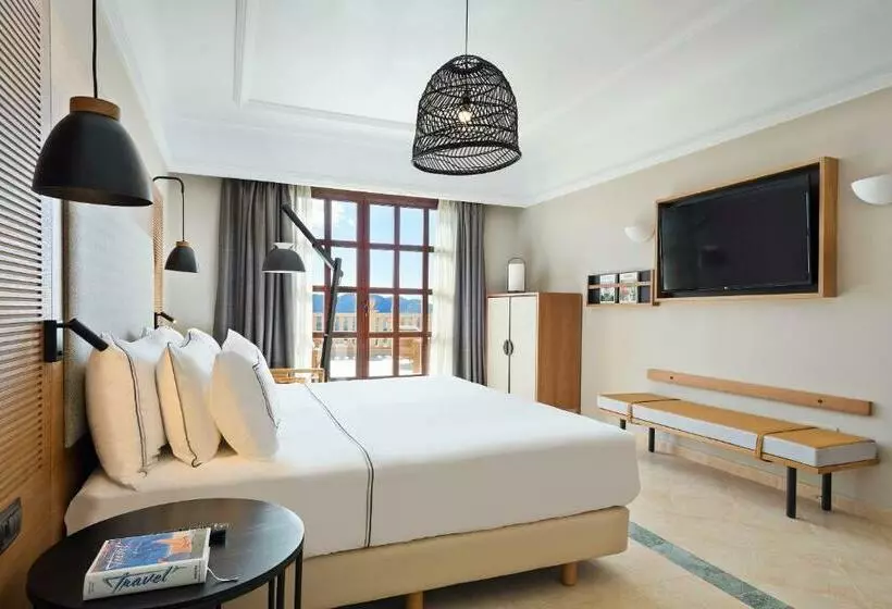 ペントハウスルーム, The Level at Melia Villaitana
