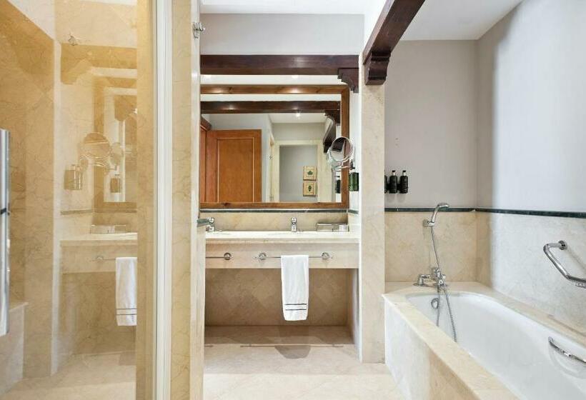 펜트하우스 룸, The Level At Melia Villaitana