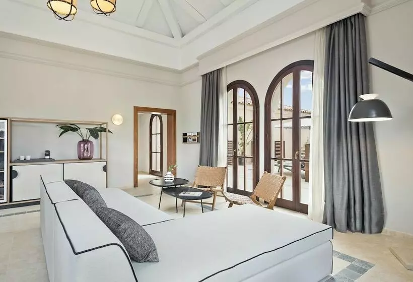 プレジデントスイートルーム, The Level at Melia Villaitana
