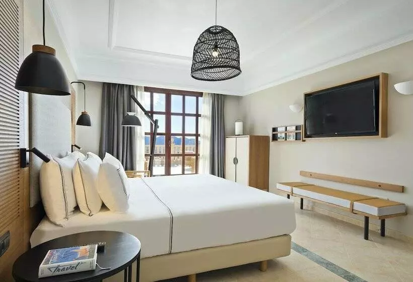 ペントハウスルーム, The Level at Melia Villaitana