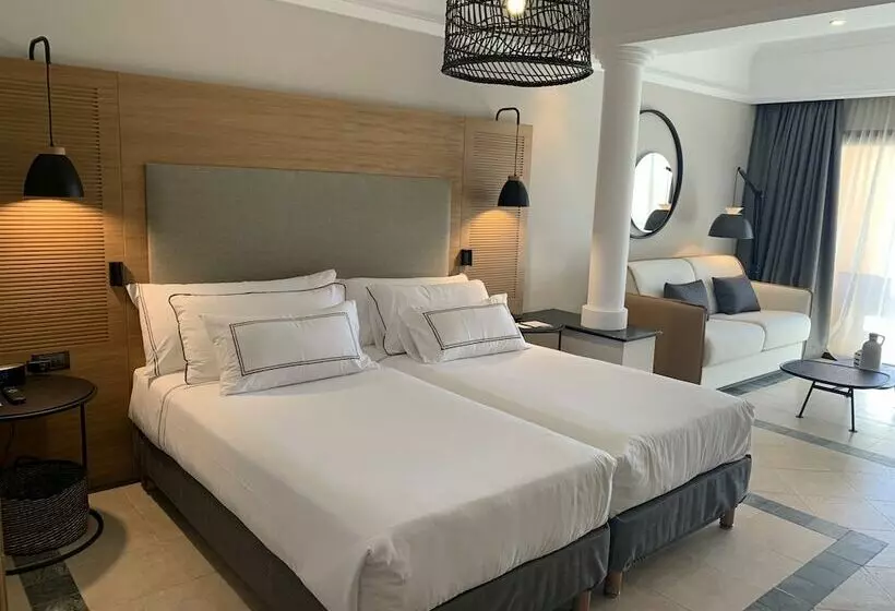 スイート, The Level at Melia Villaitana