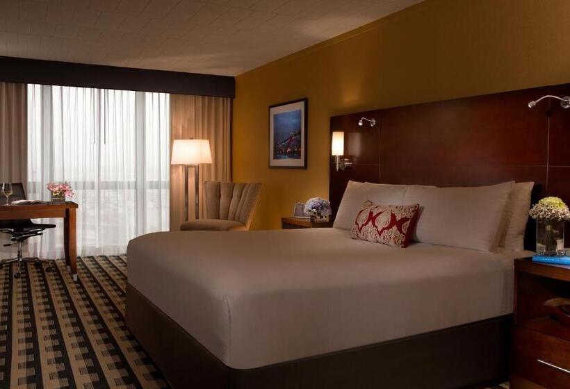 キングサイズベッドのデラックスルーム, M Hotel Buffalo