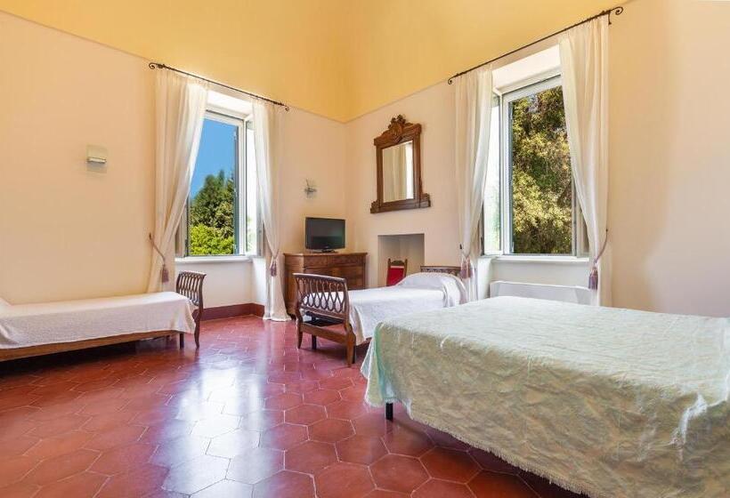 غرفة قياسية رباعية, B&b Luxury Da Salvatore