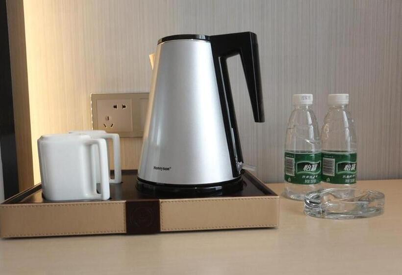 חדר דחוקס עם מיטת קינג, Lavande Hotel Xiangyang Train Station Peoples Square