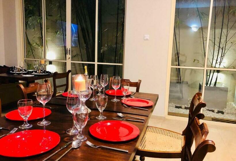 이그제큐티브 룸, Rosmead Place By Thilanka