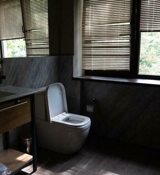 اتاق استاندارد, Apricot Aghveran Resort