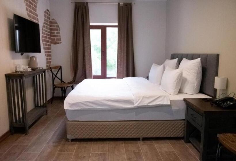 اتاق اکونومی, Apricot Aghveran Resort