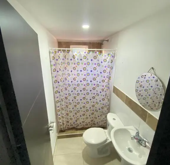 اتاق خانوادگی, Finca Hotel Los Cocos