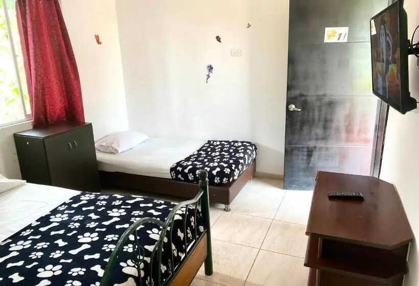 اتاق استاندارد سه نفره, Finca Hotel Los Cocos