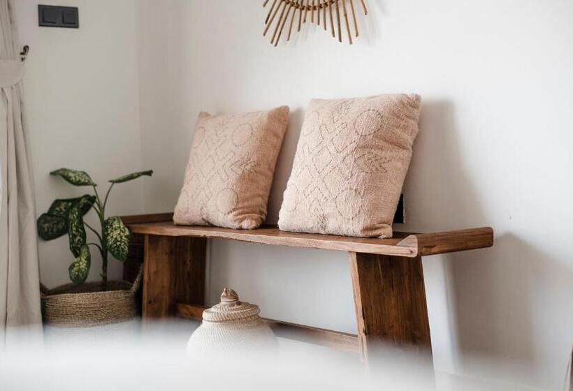 تختخواب در اتاق مشترک, Dreamsea Sri Lanka