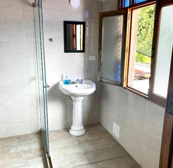 Номер Стандарт Трехместный, Finca Hotel Los Cocos