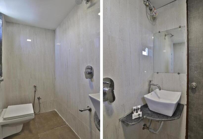 Номер Стандарт, O Shiv Residency