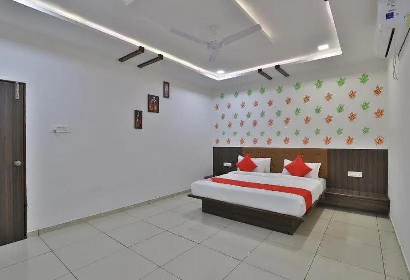 اتاق استاندارد, O Shiv Residency