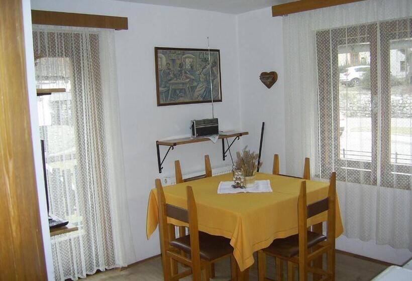 آپارتمان 1 خوابه, Sobe Odar Andrej