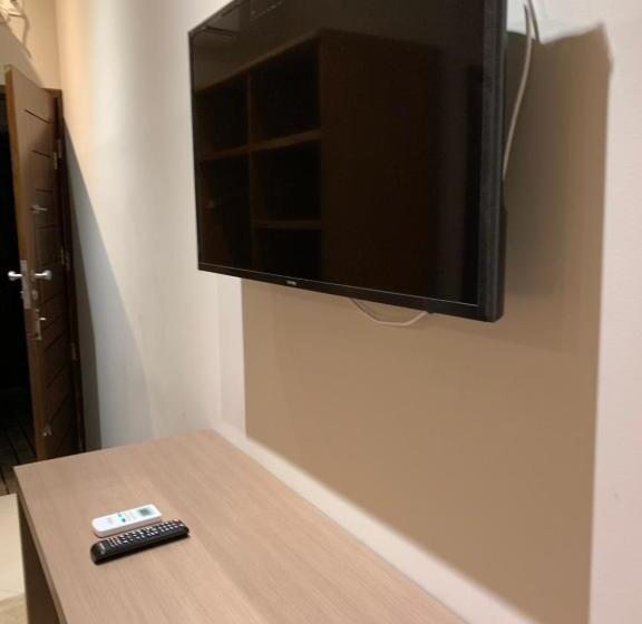 غرفة قياسية, Canto Das Acácias