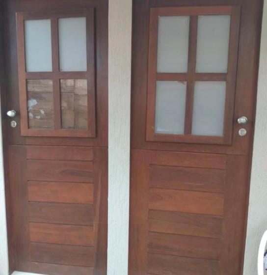 غرفة قياسية, Canto Das Acácias