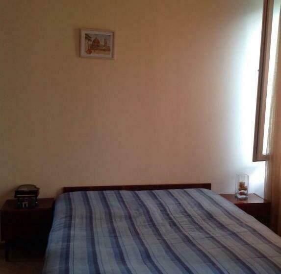 اتاق استاندارد, L House