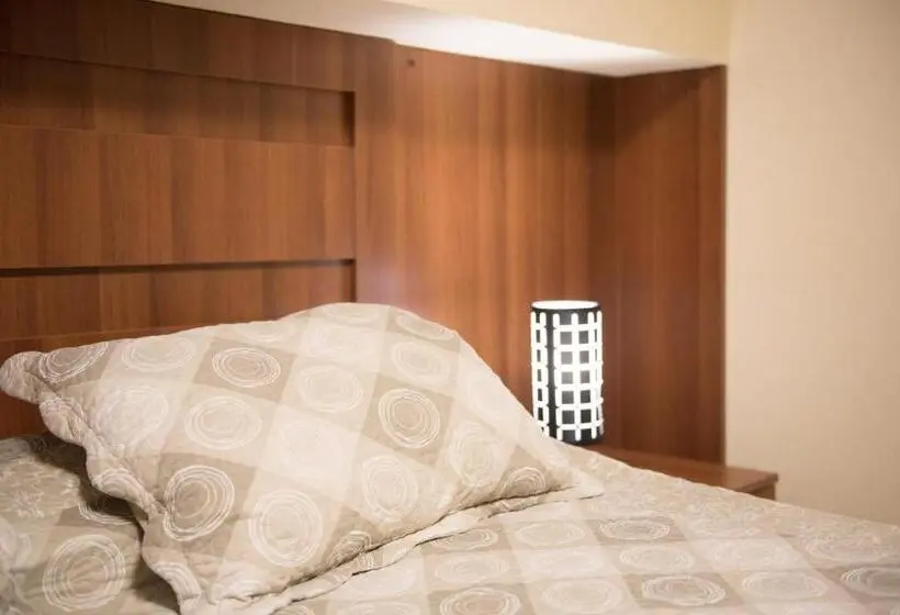 اتاق سوپریور با تخت بزرگ, Terrace House Tbilisi
