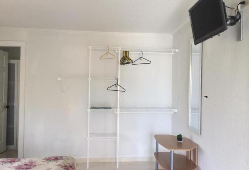 スタンダードトリプルルーム, Posada Miss Portia