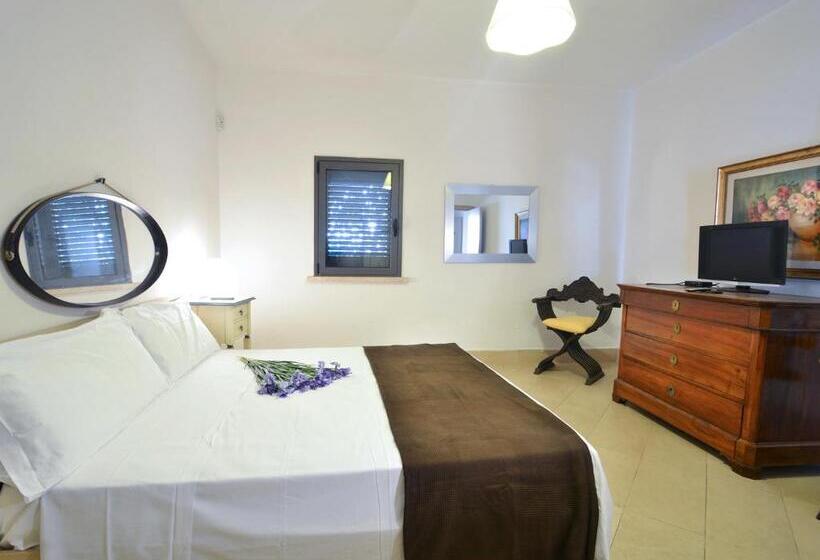 جناح جونيور مزوَّد بتراس, Masseria Le Dimore