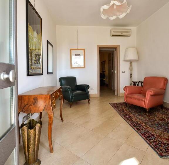 جناح جونيور مزوَّد بتراس, Masseria Le Dimore