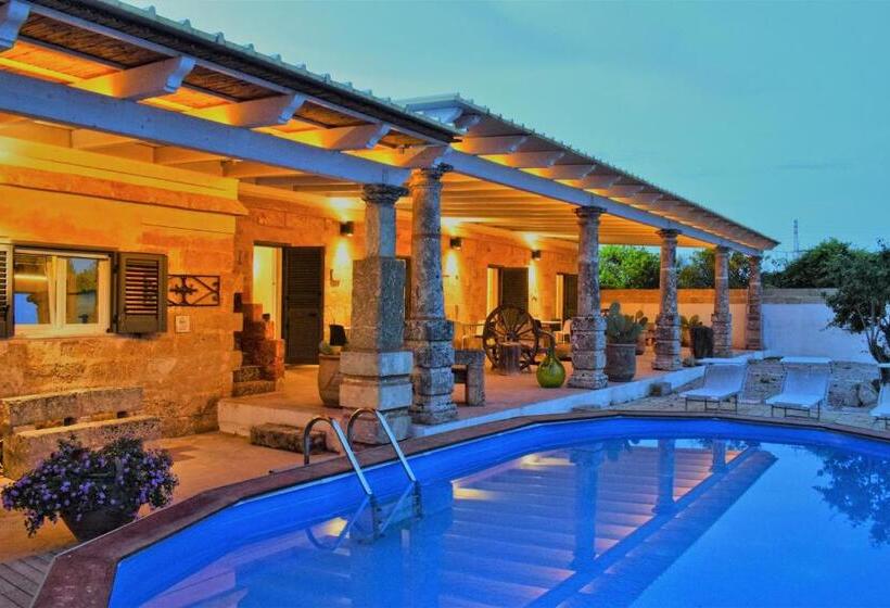 جناح عائلي, Masseria Le Dimore