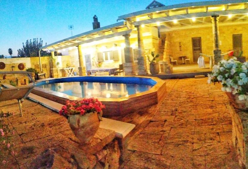 Люкс Вид на Бассейн, Masseria Le Dimore