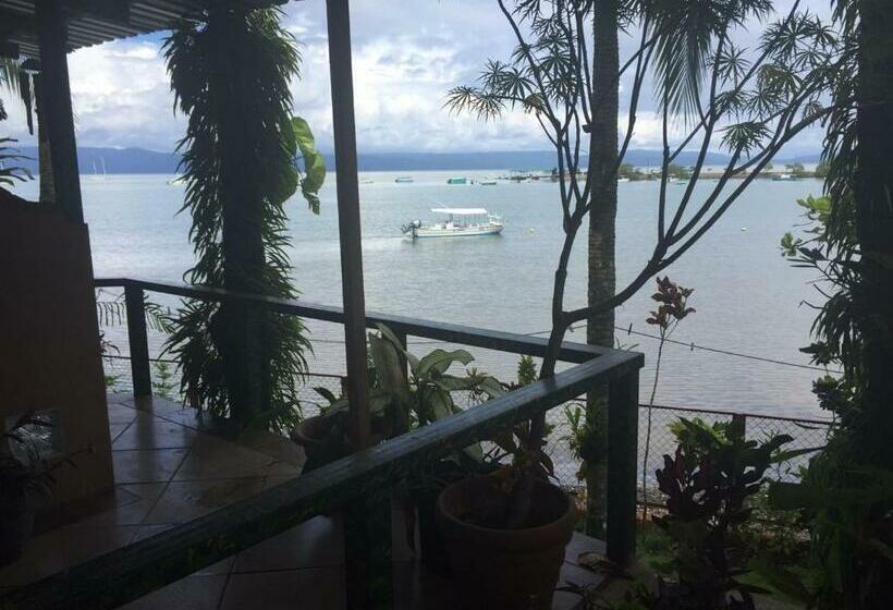 اتاق سوپریور با چشمانداز دریا, Cabinas Jimenez