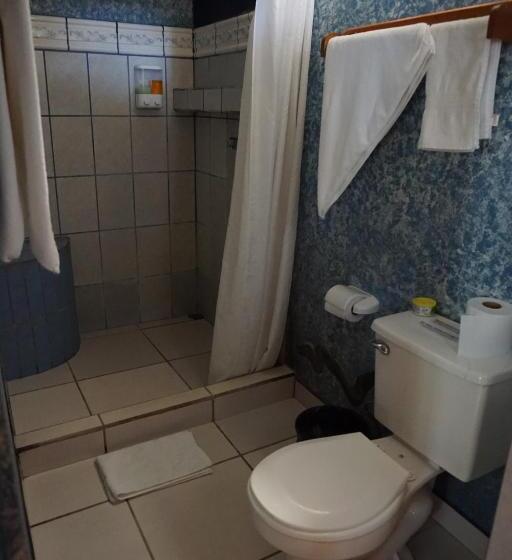 اتاق استاندارد با چشمانداز استخر, Cabinas Jimenez