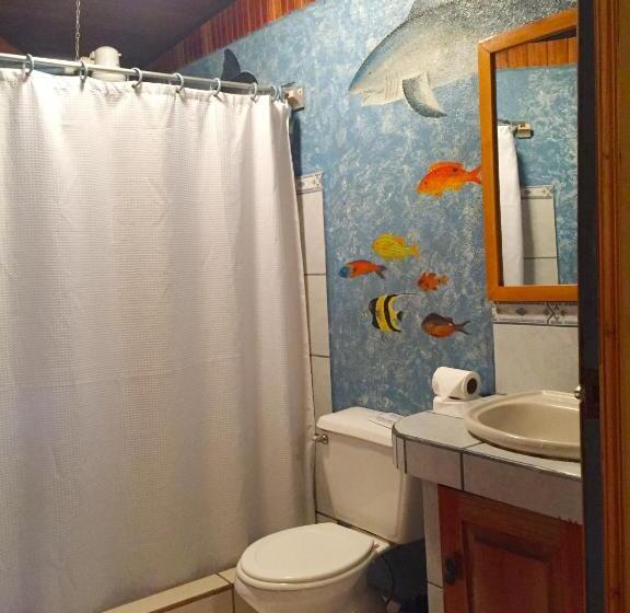 اتاق استاندارد سه نفره, Cabinas Jimenez