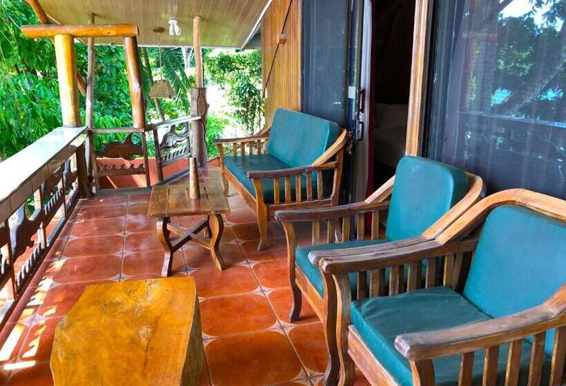 سوییت خانوادگی, Cabinas Jimenez