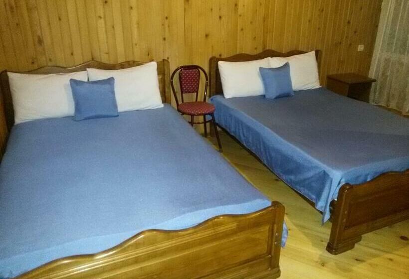 اتاق استاندارد سه تخته با بالکن, Villa Ureki