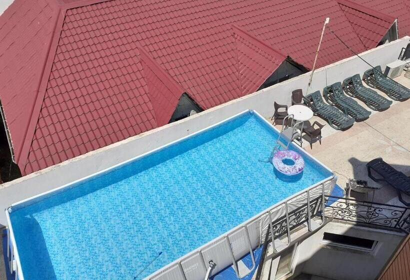 اتاق استاندارد سه تخته با بالکن, Villa Ureki