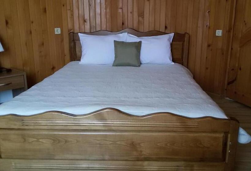 اتاق استاندارد با بالکن, Villa Ureki