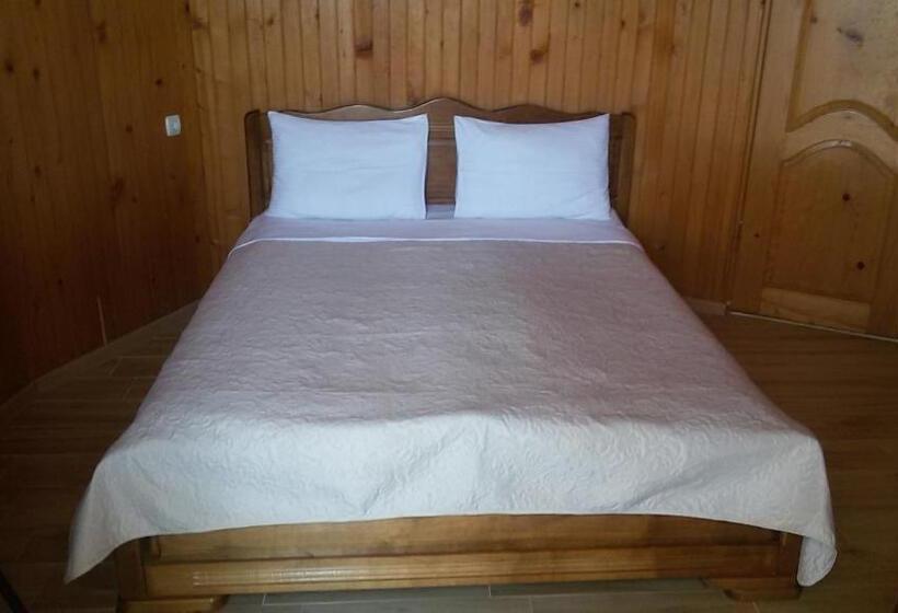 اتاق استاندارد با بالکن, Villa Ureki