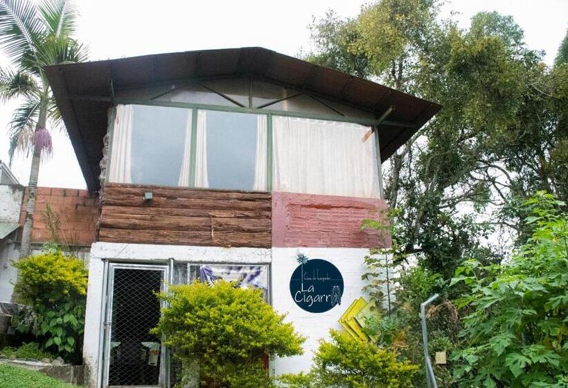 マウンテンビューファミリールーム, La Cigarra Casa De Huéspedes